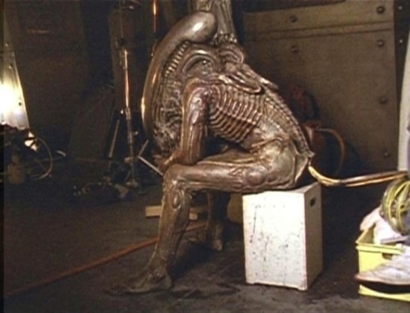 Alien actor taking a break via govtrust